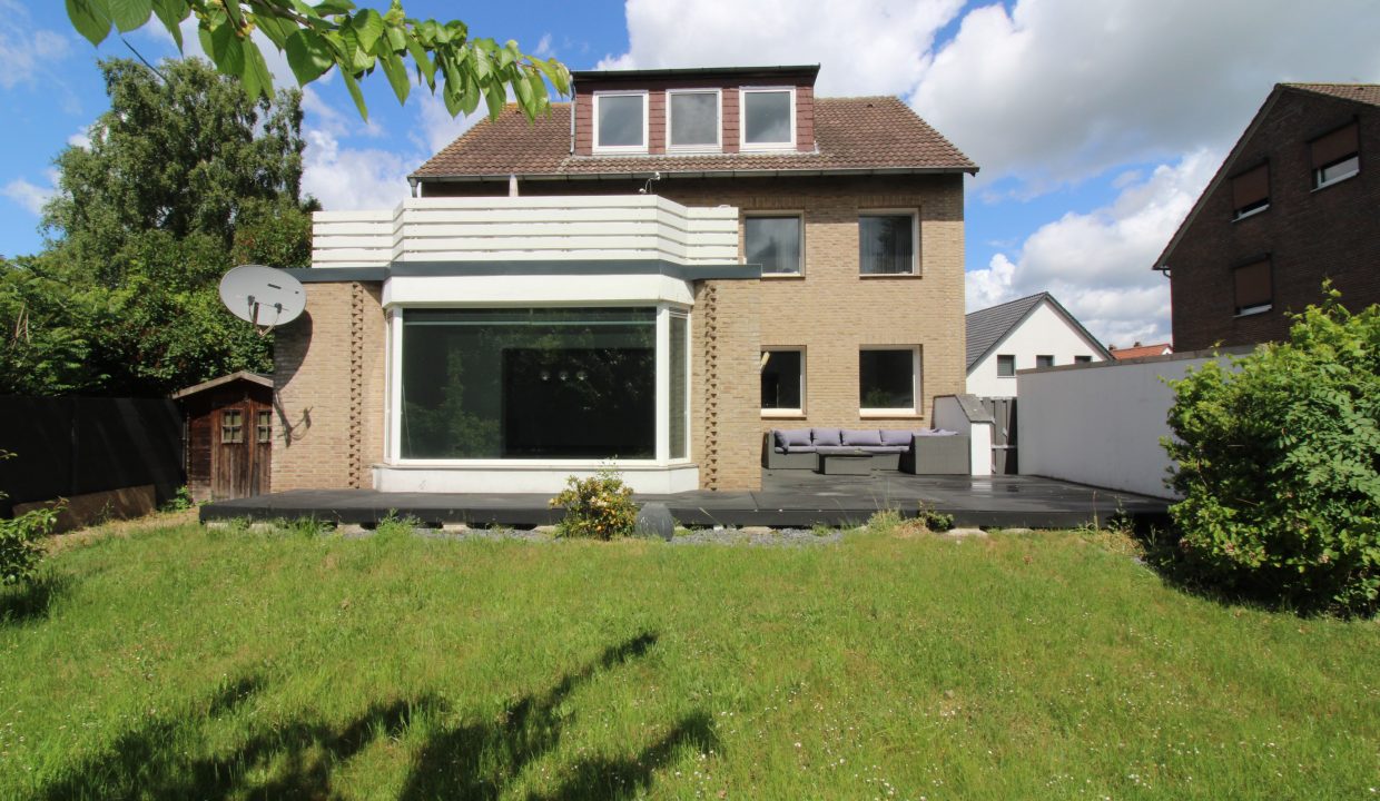 Haus Rückseite (2)